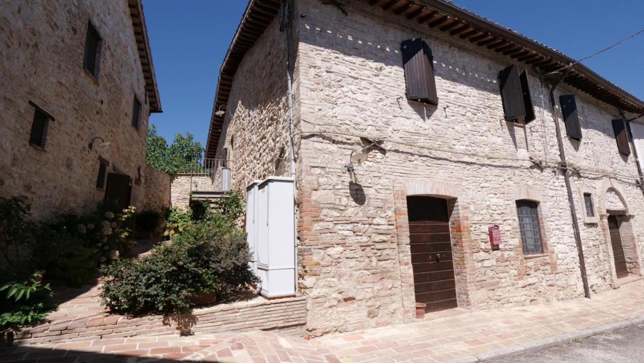 Borgo De' Varano By Hotel I Duchi Camerino Bagian luar foto