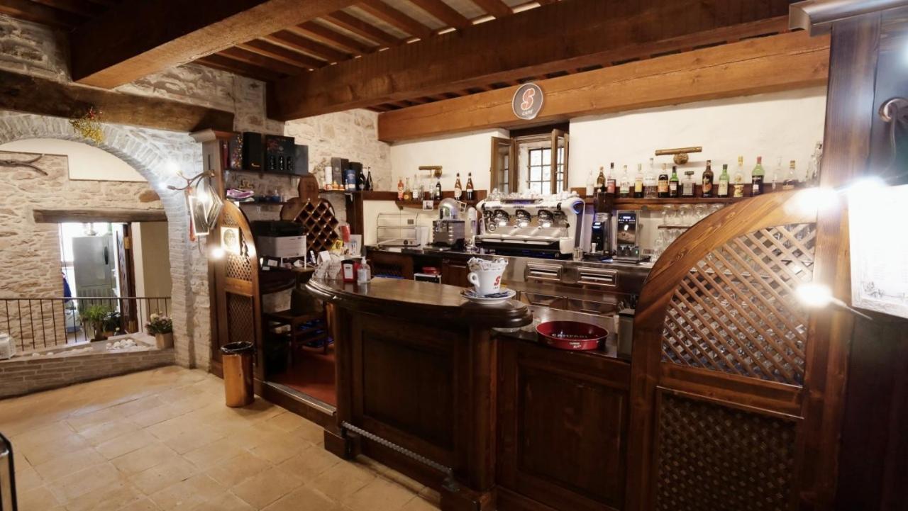 Borgo De' Varano By Hotel I Duchi Camerino Bagian luar foto
