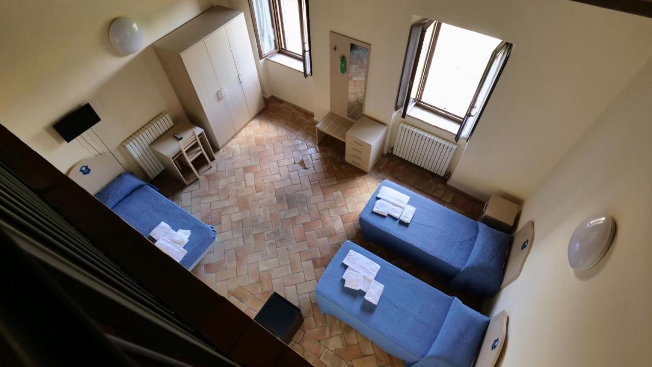 Borgo De' Varano By Hotel I Duchi Camerino Bagian luar foto