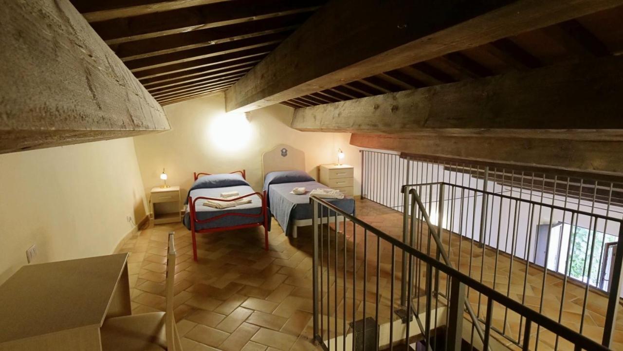 Borgo De' Varano By Hotel I Duchi Camerino Bagian luar foto